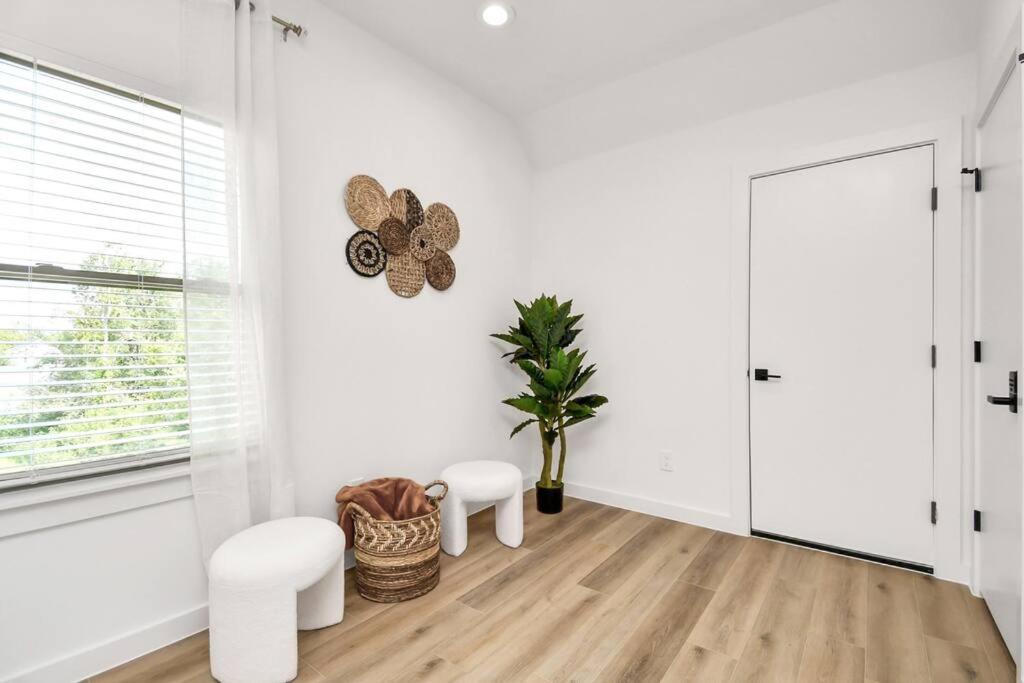 Chateau De Amour- Exquisite Townhouse - Med Center, Downtown Htx Casa de Férias *